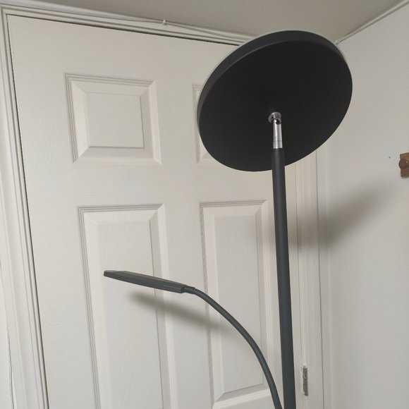 Brighten Your Space with an RGB Smart Floor Lamp RGB Floor lamp